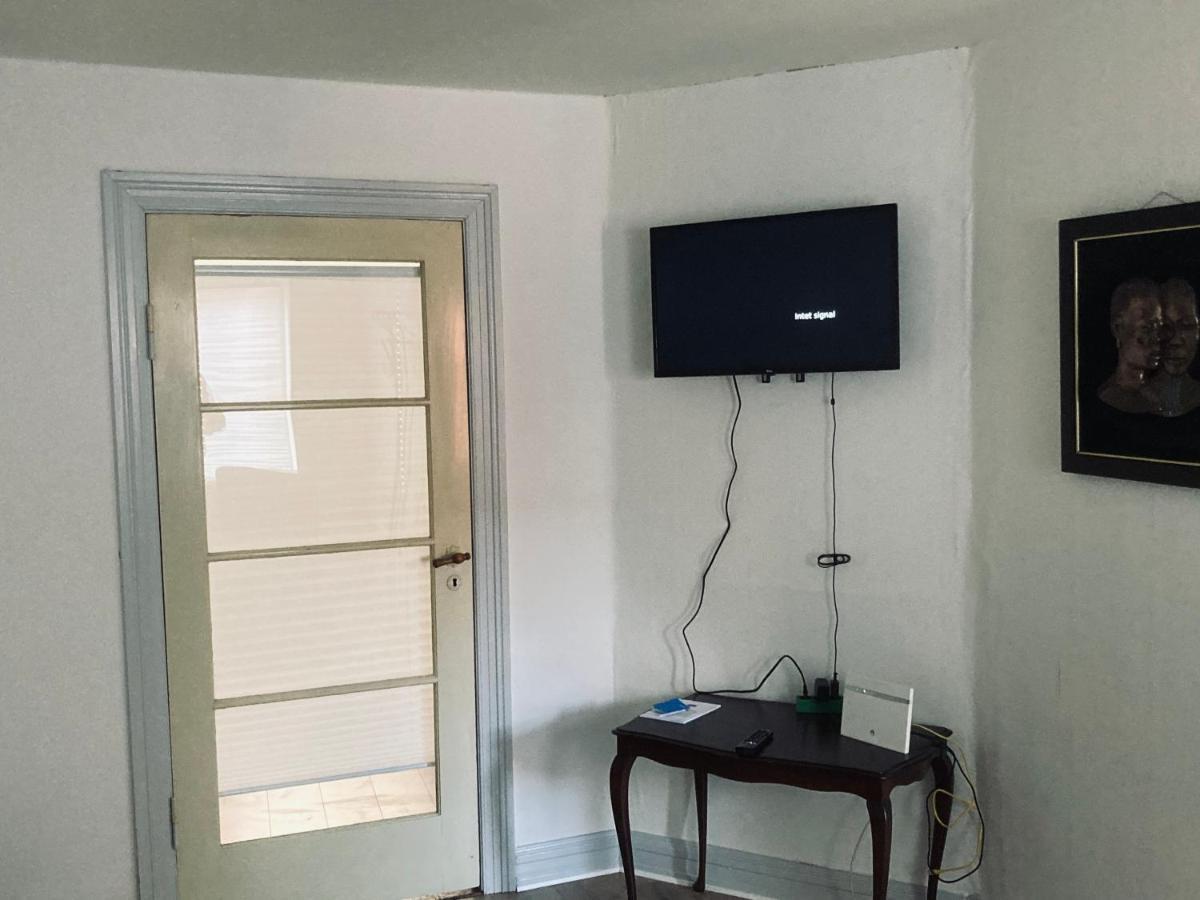 Vejlegades Skomager Apartment นากสกอฟ ภายนอก รูปภาพ