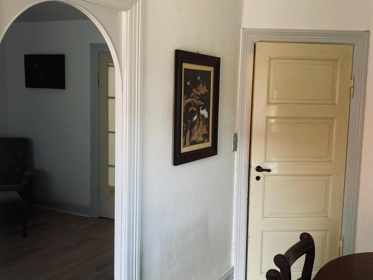 Vejlegades Skomager Apartment นากสกอฟ ภายนอก รูปภาพ